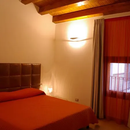 Hotel 1823 3*