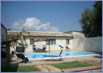 1823 Hotel